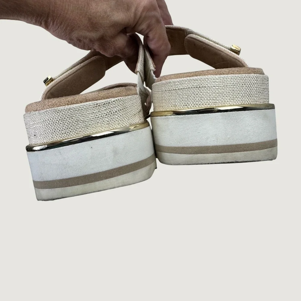Vionic Brandie Sandals Women 9 Cream Gold Platform Slide Orthotic Comfort Casual
